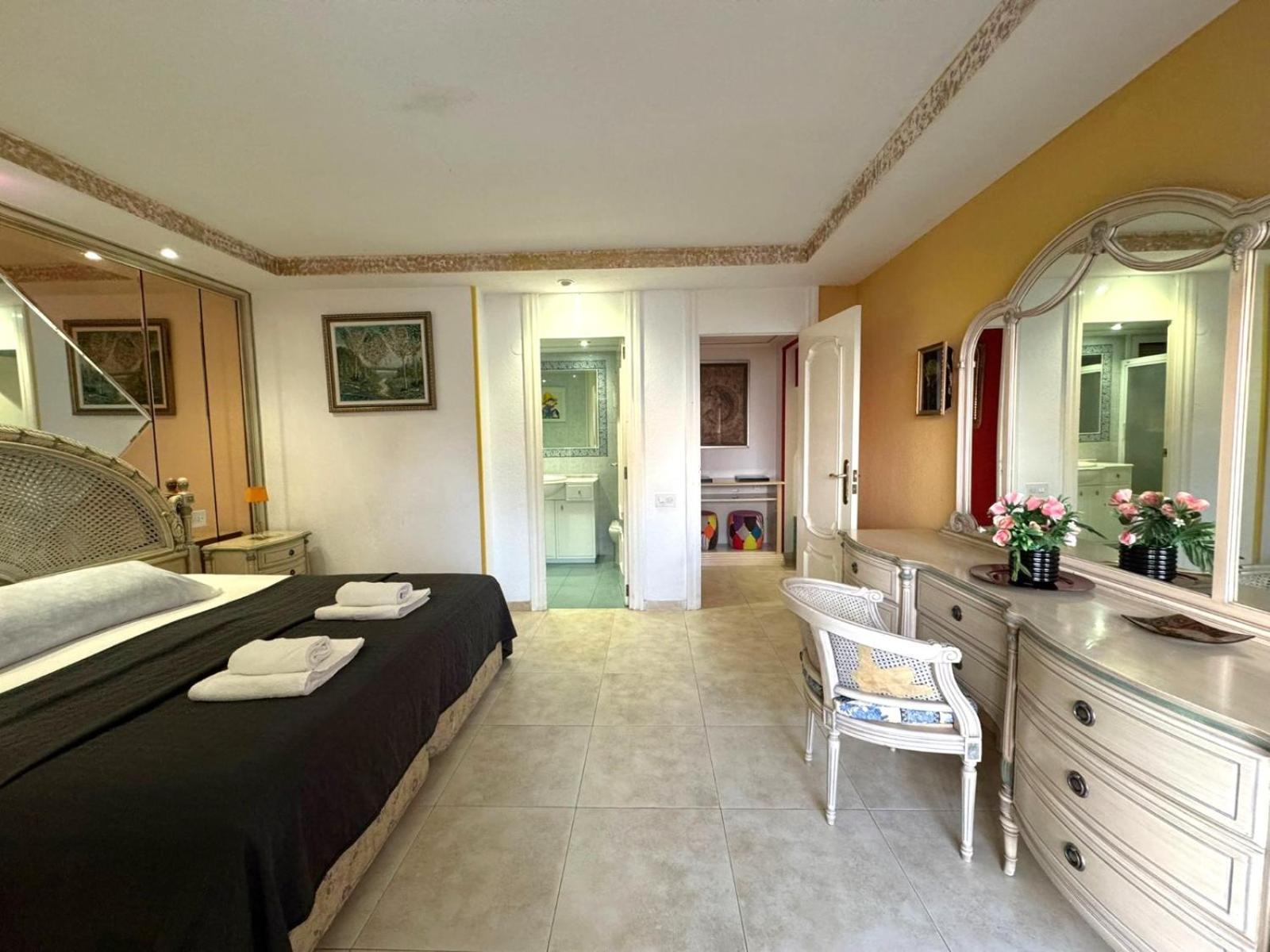 Coblanca 8-2º Fantasy Apartment Бенидорм Екстериор снимка