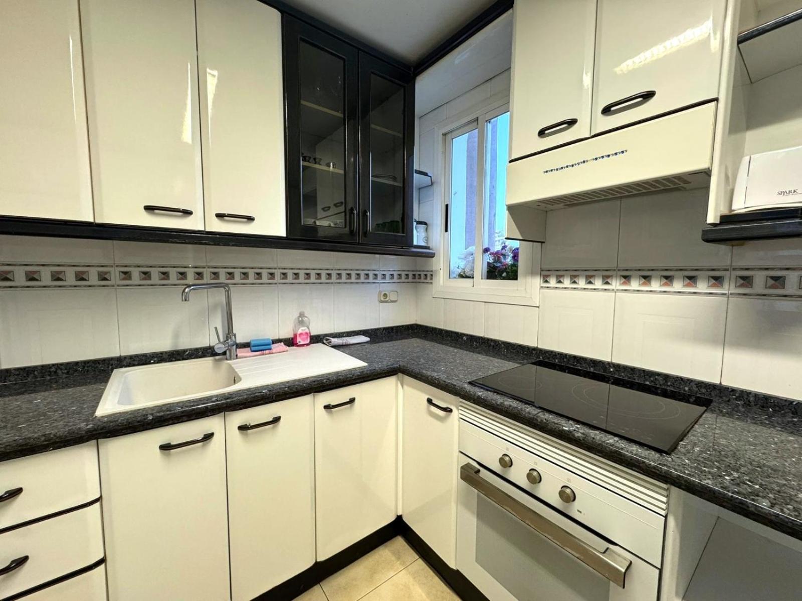 Coblanca 8-2º Fantasy Apartment Бенидорм Екстериор снимка